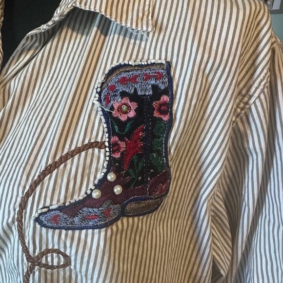 Bobbie Brooks PinStripe Cowboy Boots Shirt - Picture 8 of 10